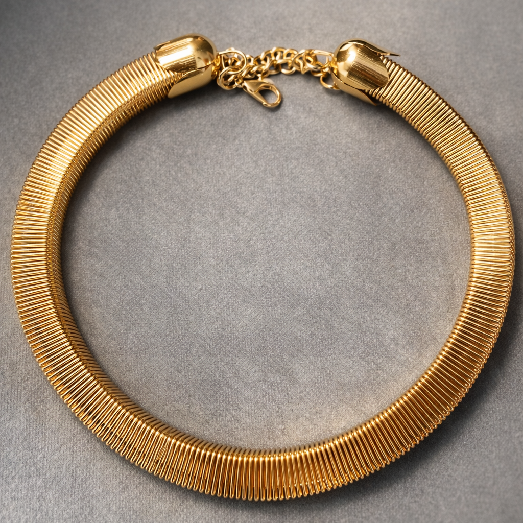 Golden Poise Collar Necklace