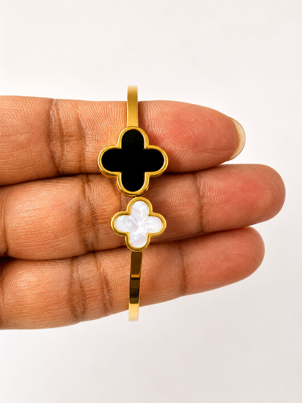 Dual Harmony Clover Bracelet