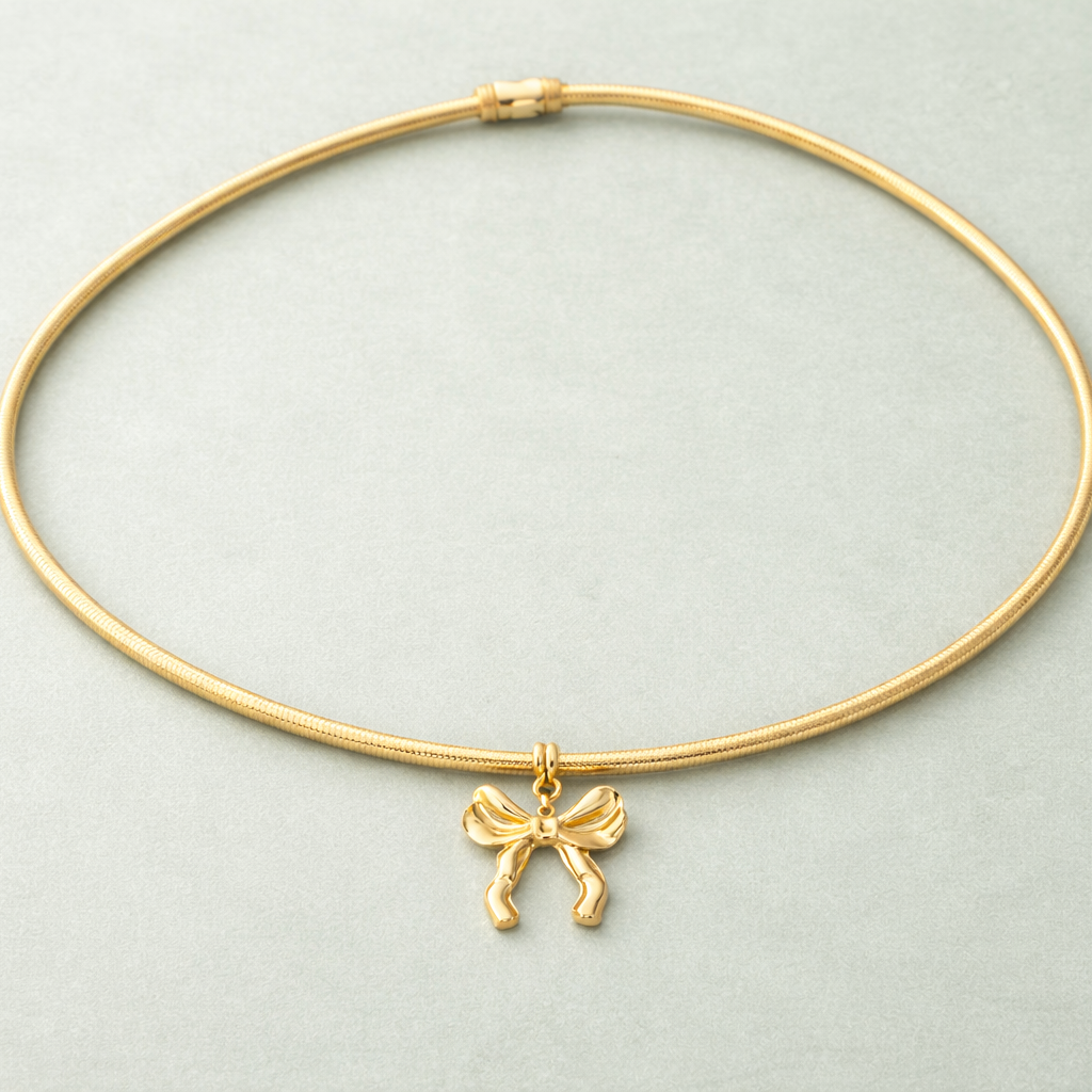 Bow Charm Collar Necklace