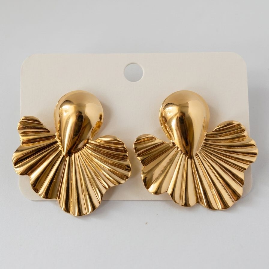 Golden Aura Fan Studs