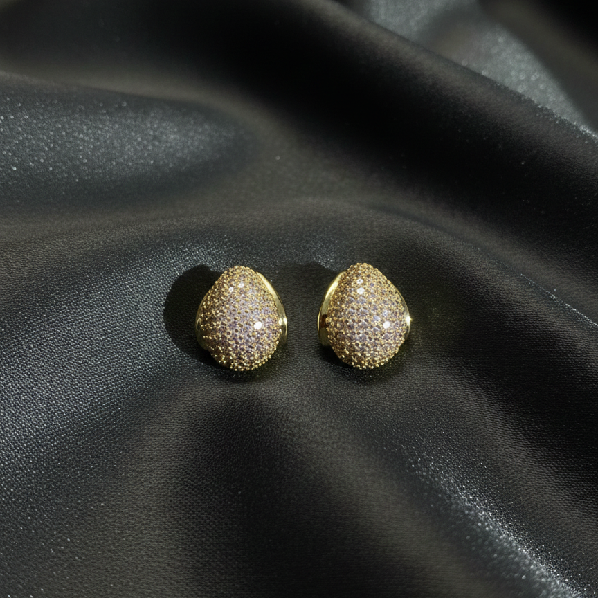 Golden Glow Cushion Studs