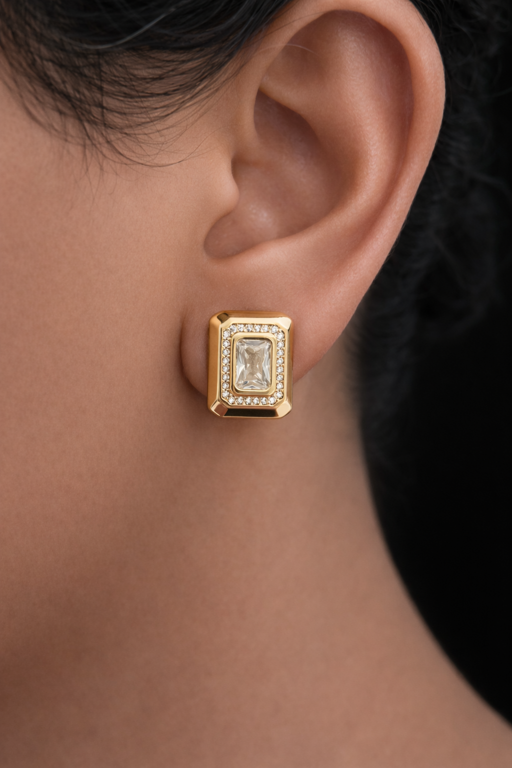 Golden Poise Square Stud Earrings