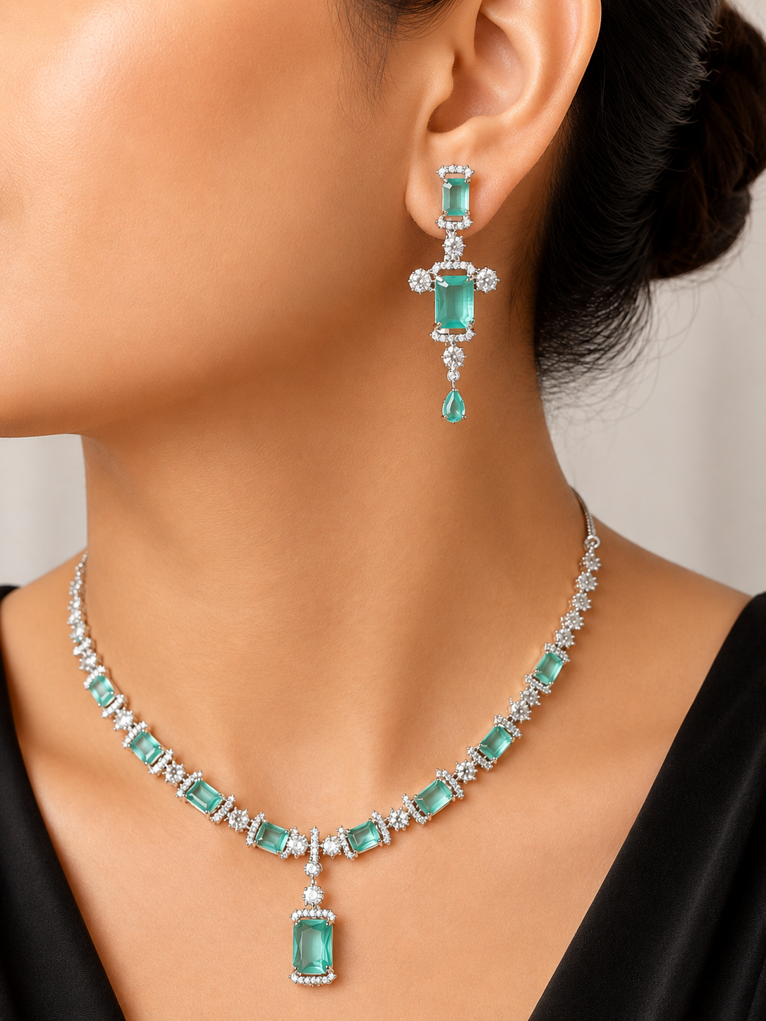 Serene Elegance Necklace Set